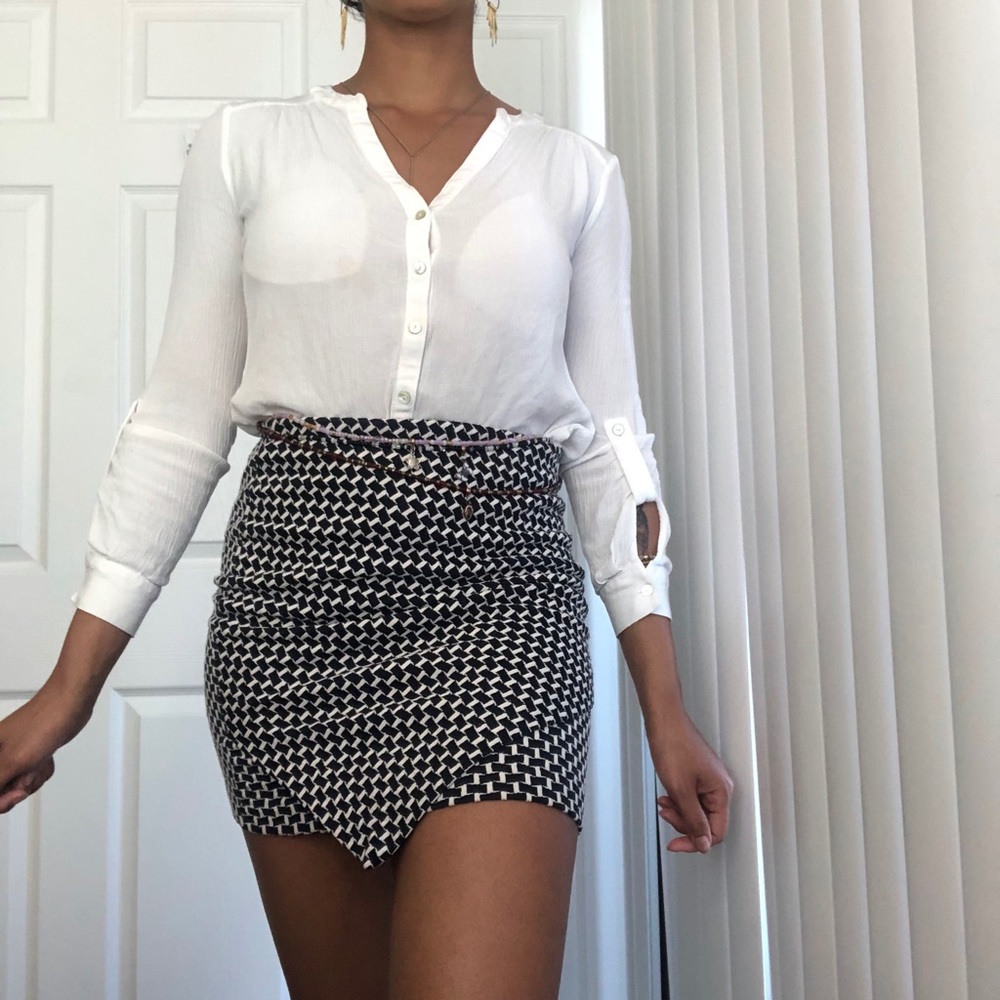 Asymmetrical mini pencil skirt- H&M